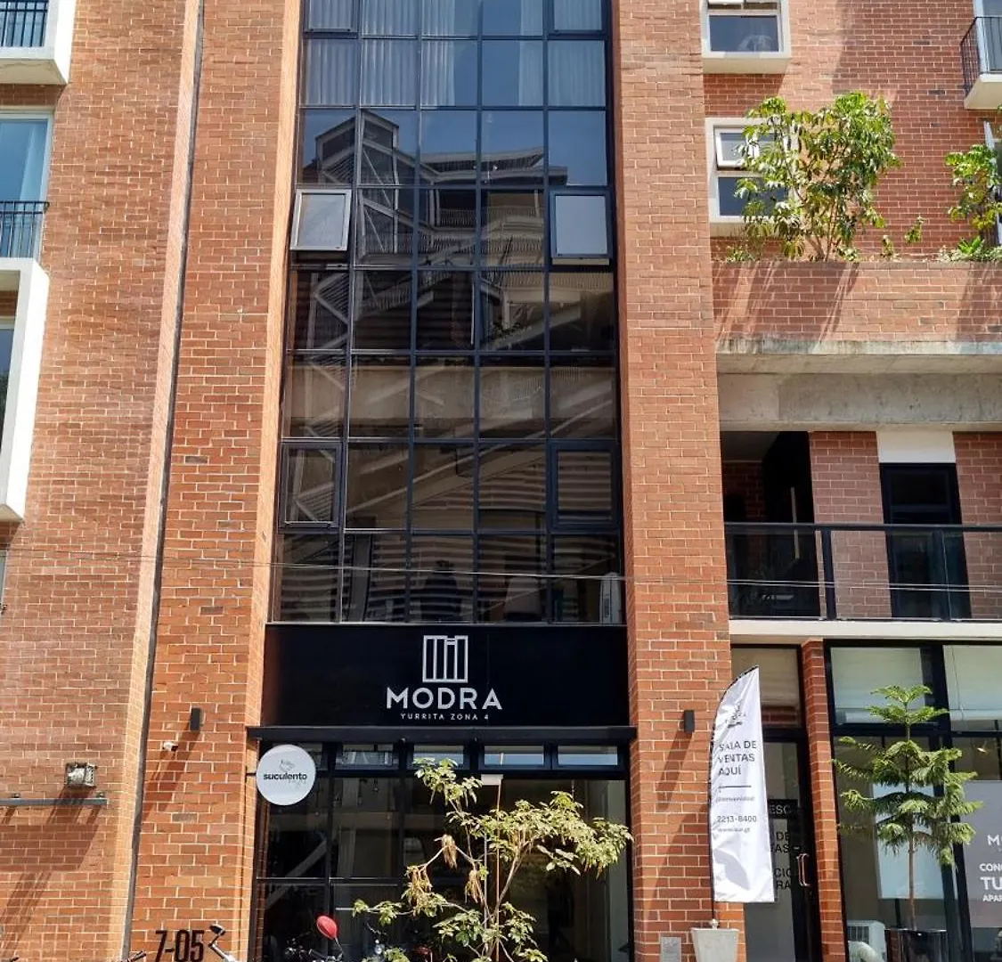 Nuevo Y Moderno Apartamento En La Atractiva Zona 4 Guatemala City Apartment