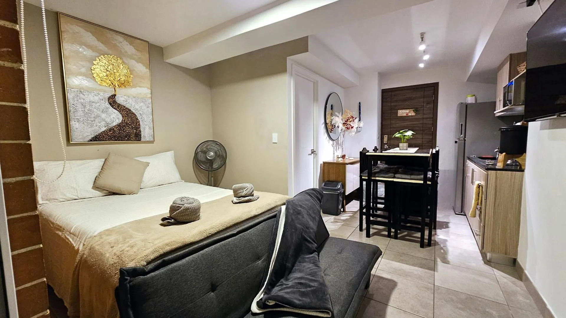 Nuevo Y Moderno Apartamento En La Atractiva Zona 4 Guatemala City Guatemala